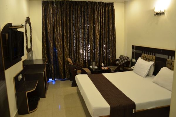 Hotel Citi Heights (Chandīgarh)